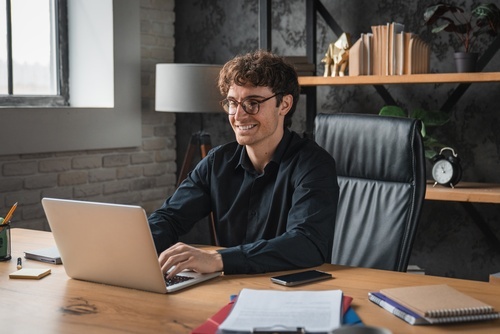 shutterstock_2751351761